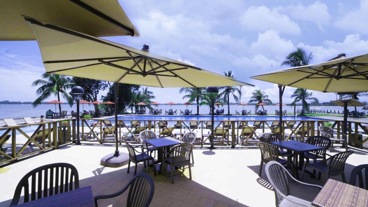 Playa Tortuga Hotel And Beach Resort Bocas del Toro Exterior photo